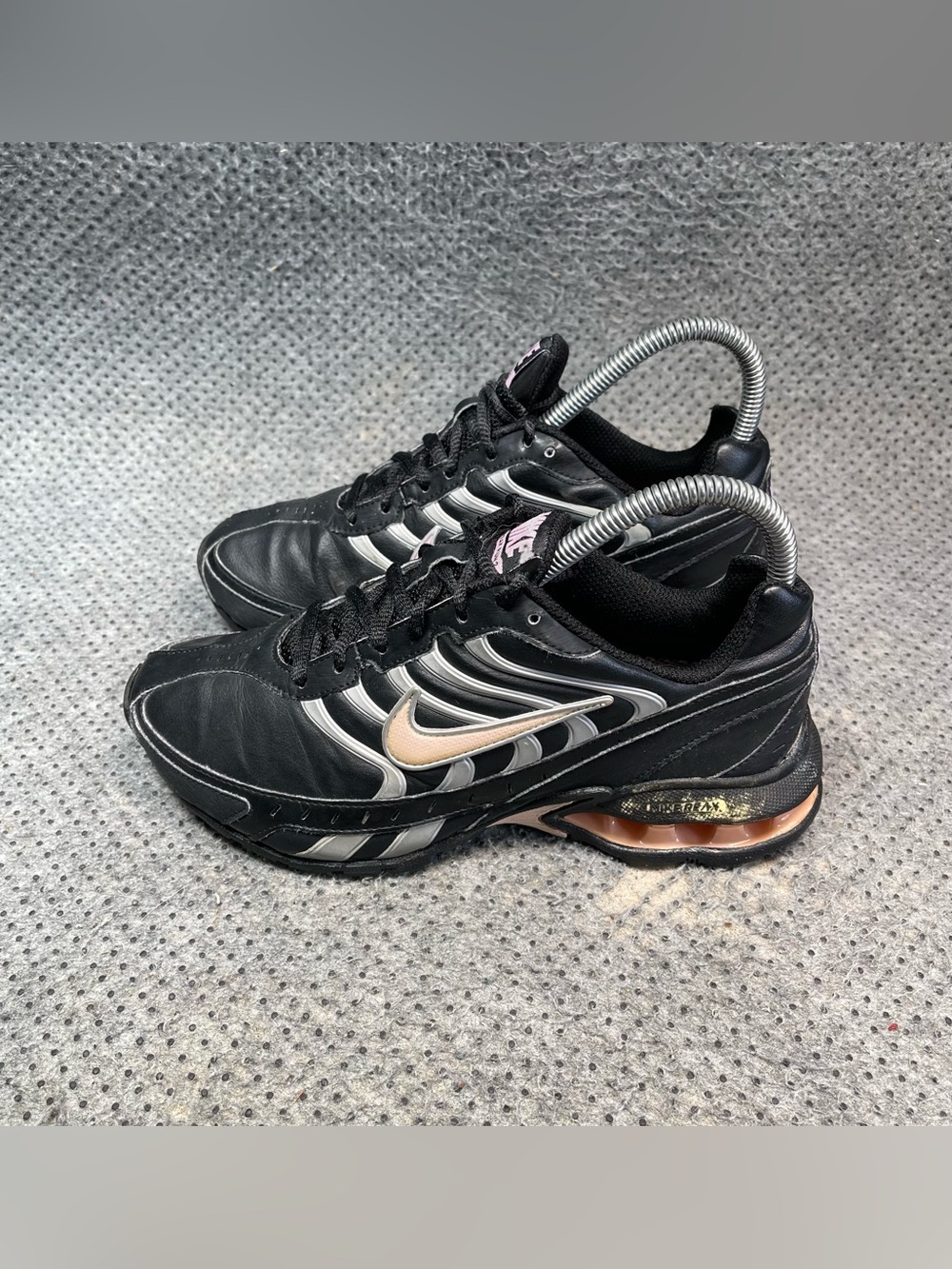 Nike Air Max Torch 4 Black Shoes Size 5.5 Women’s